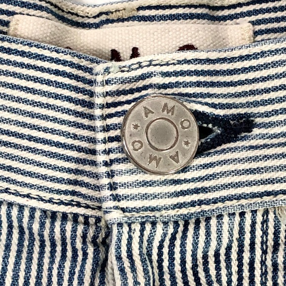 AMO Denim Tomboy Short In Ticking Stripe Wash - Picture 15 of 16